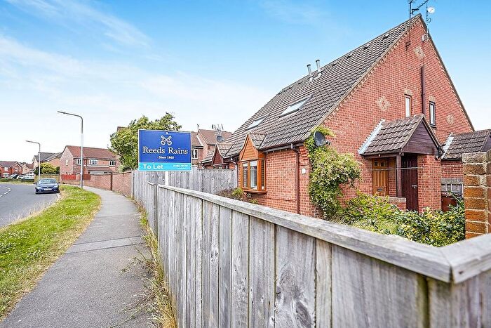 1 Bedroom Detached House To Rent In Emberton Park, Kingswood, Hull, HU7