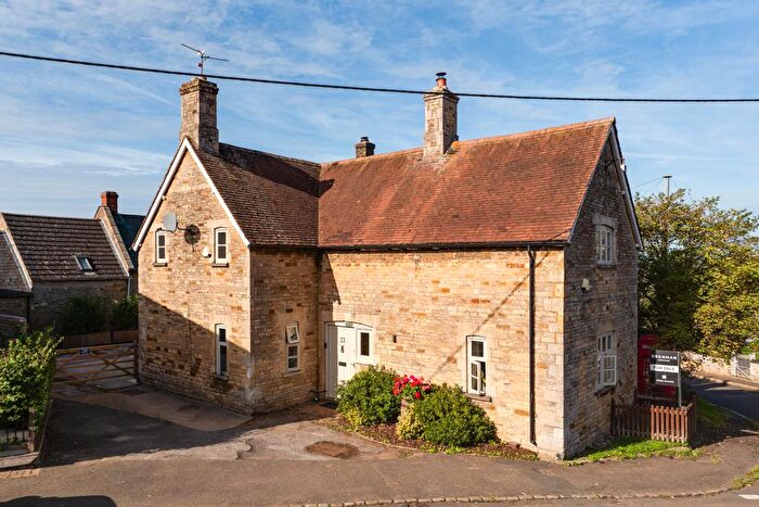 4 Bedroom Detached House For Sale In High Street, Gretton, NN17