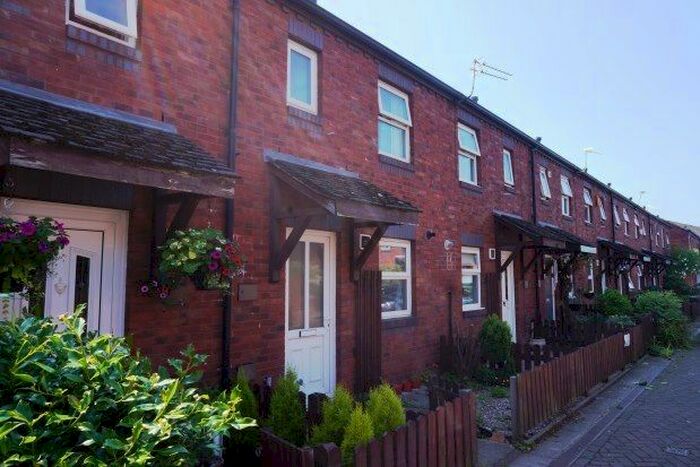 3 Bedroom Property To Rent In Grove Lane, Manchester, M20