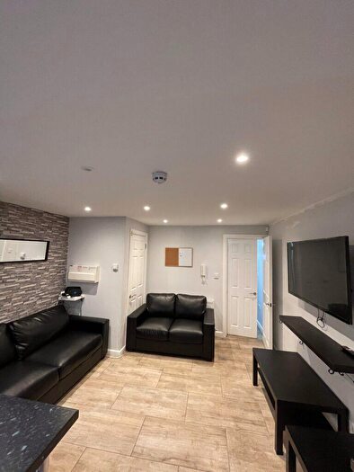 7 Bedroom Terraced House To Rent In Arley Road, Selly Oak, Birmingham, B29