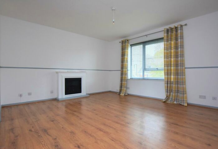 1 Bedroom Flat To Rent In Lennard Road Penge, SE20