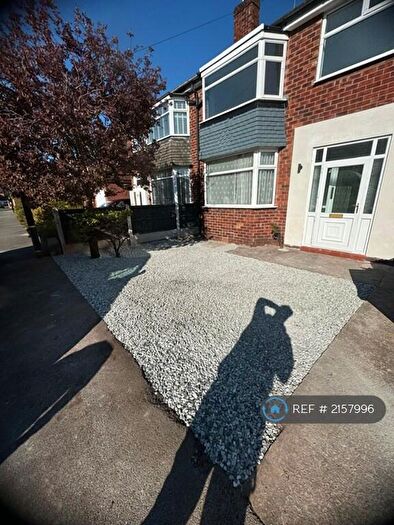 3 Bedroom Semi-Detached House To Rent In Braemar Drive, Sale, M33