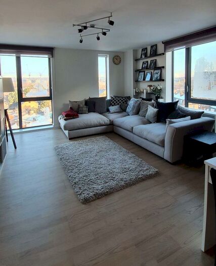 2 Bedroom Flat To Rent In Bedroom Apartment For Sale, Conrad Court, Colindale, NW9