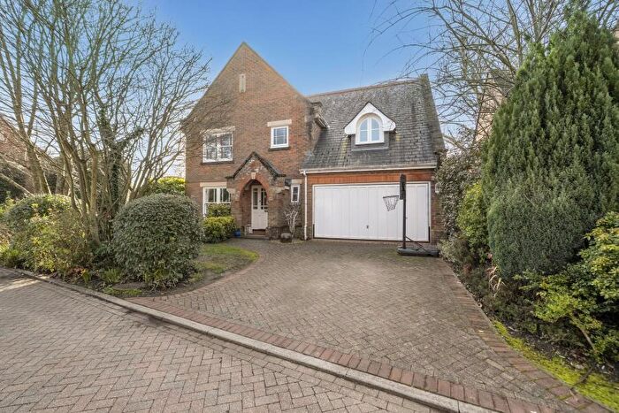 4 Bedroom Terraced House To Rent In Upper Walk, Virginia Park, GU25