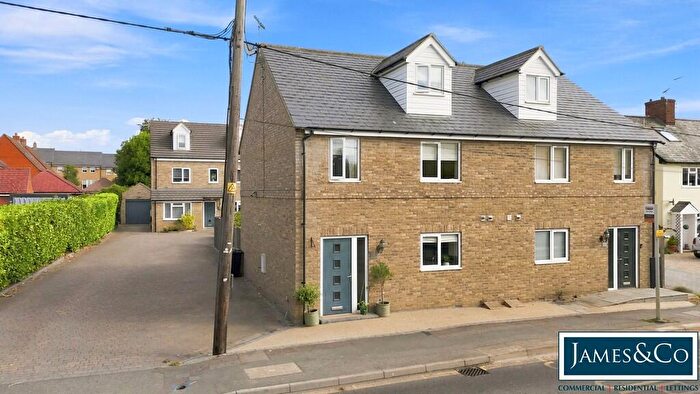 3 Bedroom Semi-Detached House For Sale In Dunmow Road, Takeley, CM22