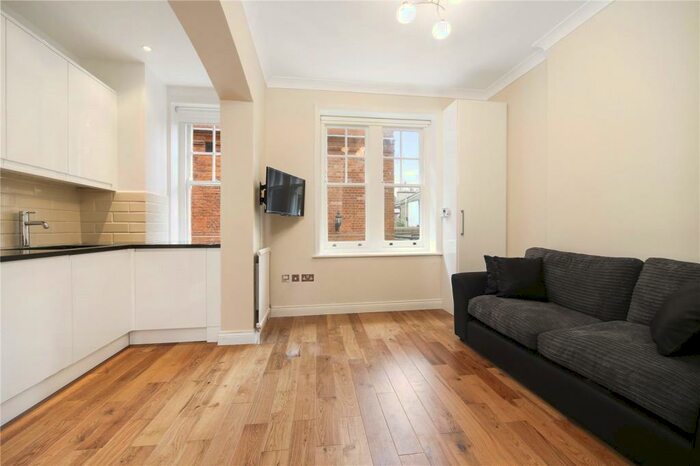 2 Bedroom Apartment To Rent In Elm Park Mansions, Park Walk, London, SW10