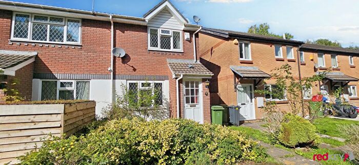 2 Bedroom End Of Terrace House To Rent In Hammond Way, Penylan, Cardiff, CF23