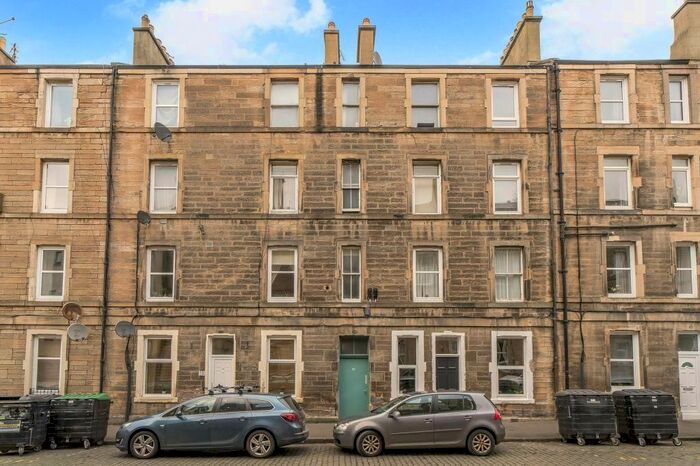 1 Bedroom Flat To Rent In Thorntree Street, Leith, Edinburgh, EH6