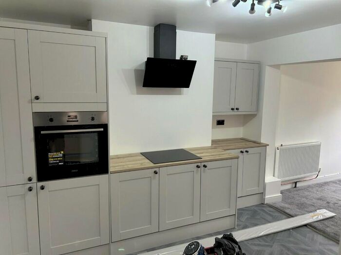 4 Bedroom Semi-Detached House To Rent In Northway, Leamington Spa, Warwickshire, CV31