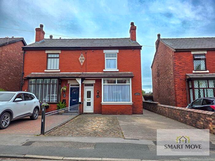 3 Bedroom Semi-Detached House For Sale In Moss Lane, Hesketh Bank, Preston, PR4