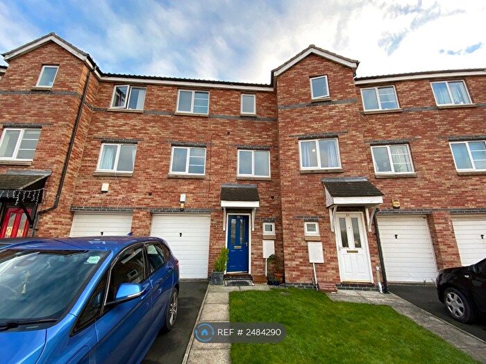 4 Bedroom Terraced House To Rent In Bridges View, Gateshead, NE8