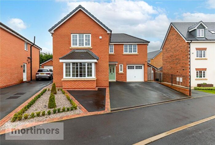 4 Bedroom Detached House For Sale In Wilkinson Walk, Blackburn, Lancashire, BB2