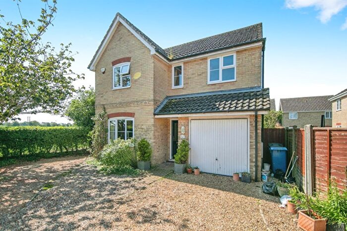 4 Bedroom Detached House For Sale In Abbotts Hall Close, Great Waldingfield, Sudbury, CO10
