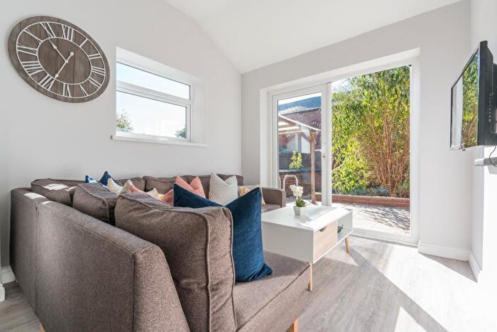 6 Bedroom Terraced House To Rent In Kingston Road, Coventry, CV5