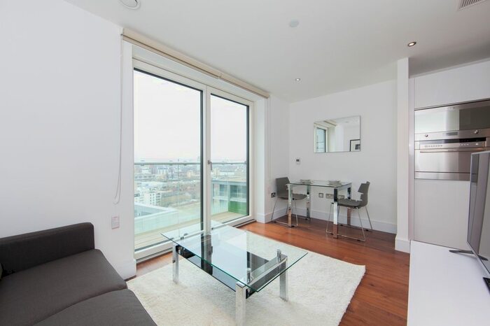 Studio To Rent In Duckman Tower, Lincoln Plaza, Canary Wharf, E14