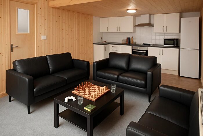 4 Bedroom House To Rent In Wrangthorn Terrace, Hyde Park, Leeds, LS6