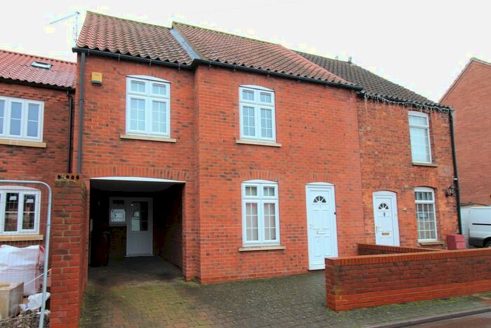 3 Bedroom Semi-Detached House To Rent In Francis Street, Lincoln, LN1