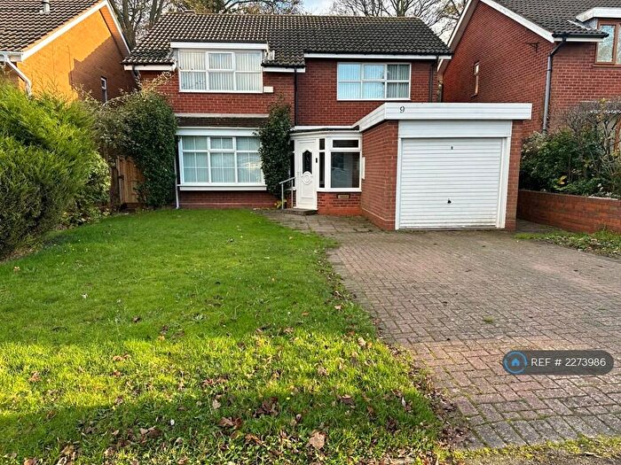 4 Bedroom Detached House To Rent In Kingsleigh Drive, Birmingham, B36