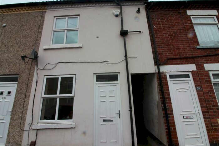 2 Bedroom Town House To Rent In West Terrace, Hucknall, Nottingham, NG15