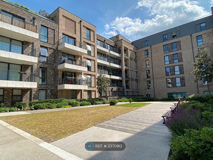 2 Bedroom Flat To Rent In Claremont House, London, SE16