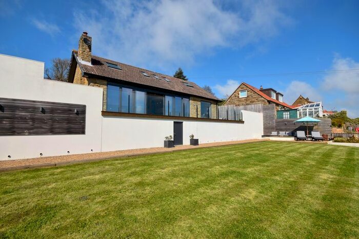 3 Bedroom Detached House For Sale In Egton Road, Aislaby, Whitby, YO21