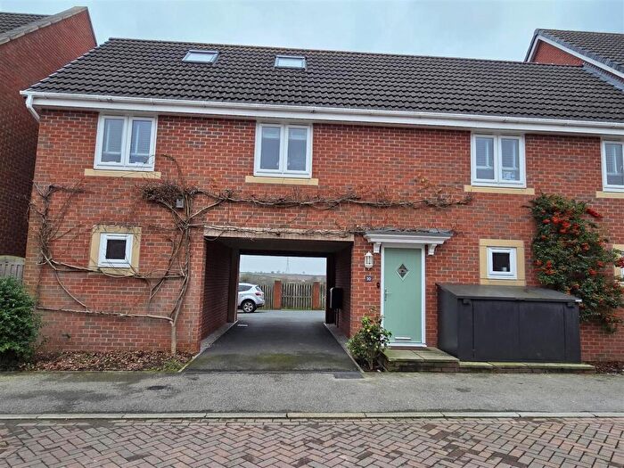 2 Bedroom Coach House For Sale In Mellors Road, Edwinstowe, Mansfield, NG21