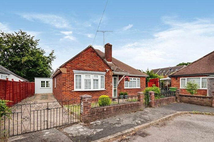 3 Bedroom Property To Rent In Central Drive, Cippenham, Slough, SL1