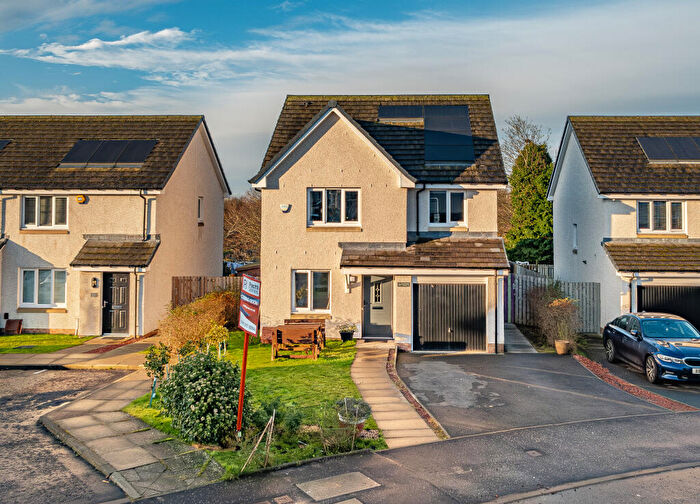 5 Bedroom Detached House For Sale In Earlybraes Drive, Glasgow, G33