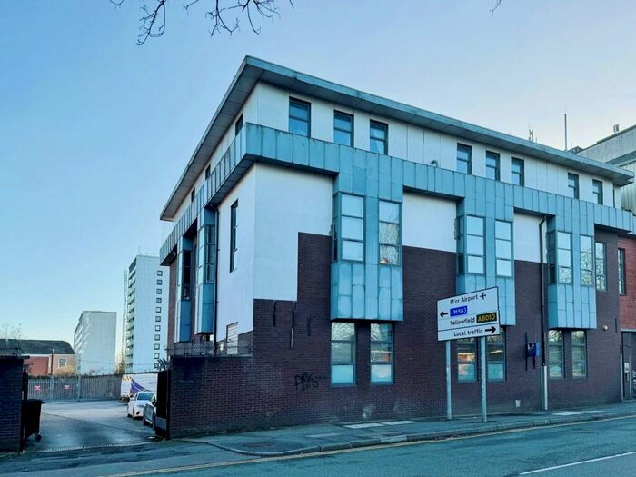 1 Bedroom Flat To Rent In Dickenson Road, Fallowfield, Manchester, M14