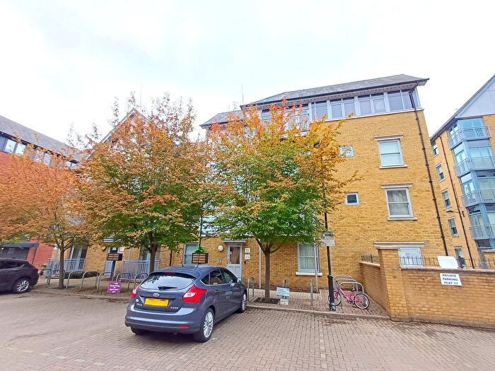 1 Bedroom Flat To Rent In Bingley Court, Canterbury, Kent, CT1
