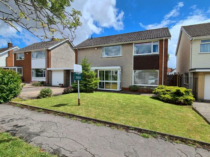 3 Bedroom Detached House To Rent In Robinswood Crescent, Penarth, CF64
