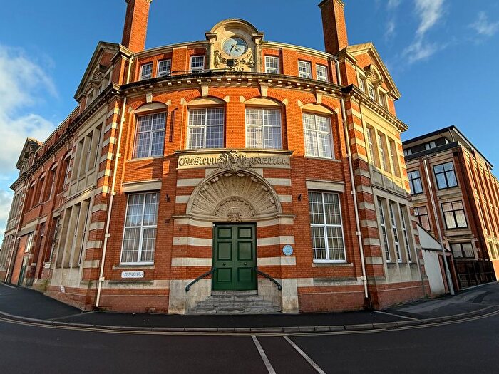 1 Bedroom Flat To Rent In Sherborne Road, Yeovil, BA21