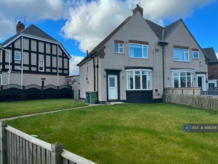 3 Bedroom Semi-Detached House To Rent In Fourstones Road, Sunderland, SR4