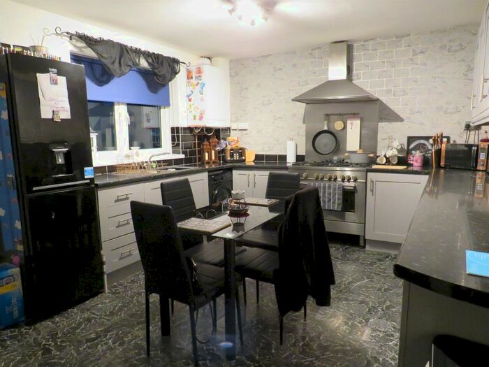 3 Bedroom Property To Rent In Coverdale, Hemlington, Middlesbrough, TS8