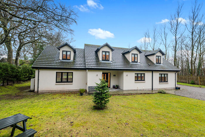 4 Bedroom Detached House For Sale In East Overton Paddock, Strathaven, ML10