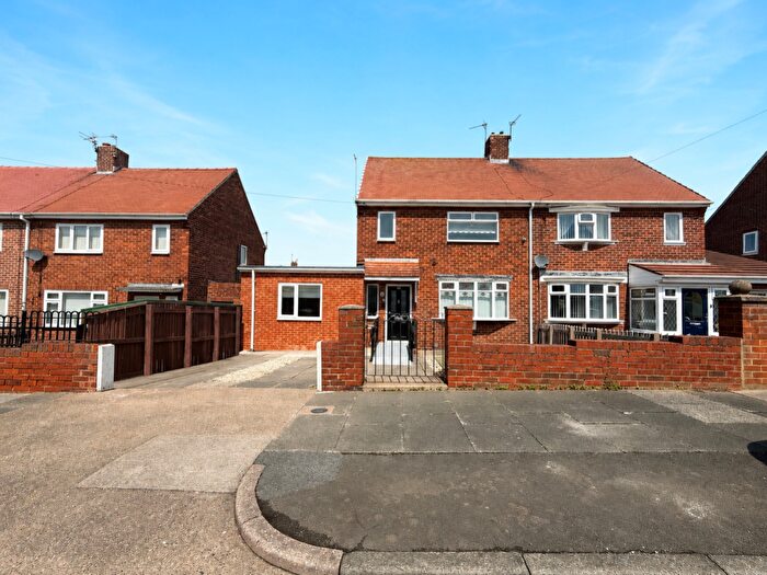 3 Bedroom Semi Detached House For Sale In Lynthorpe, Sunderland, SR2