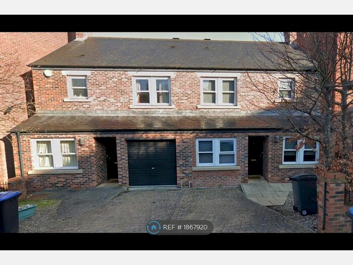 5 Bedroom Semi-Detached House To Rent In The Sidings, Durham, DH1