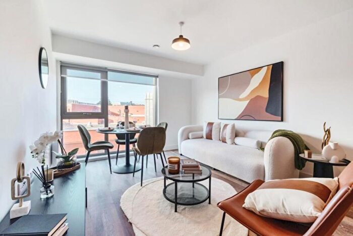 2 Bedroom Property To Rent In Northminster, Peterborough, PE1