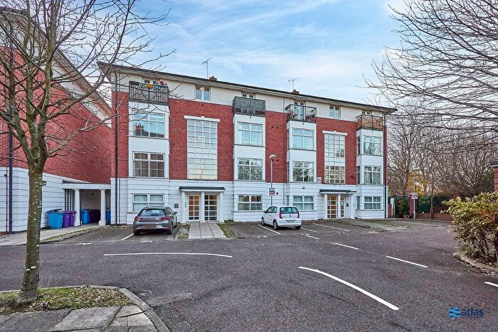 2 Bedroom Flat For Sale In Chancellor Court, Georgian Quarter, L8