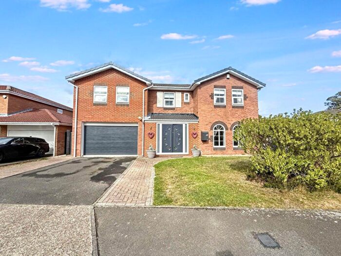 6 Bedroom Detached House For Sale In Windsor Court, Northburn, Cramlington, Northumberland, NE23