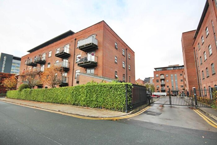 2 Bedroom Apartment For Sale In Chapeltown Street, Manchester, M1