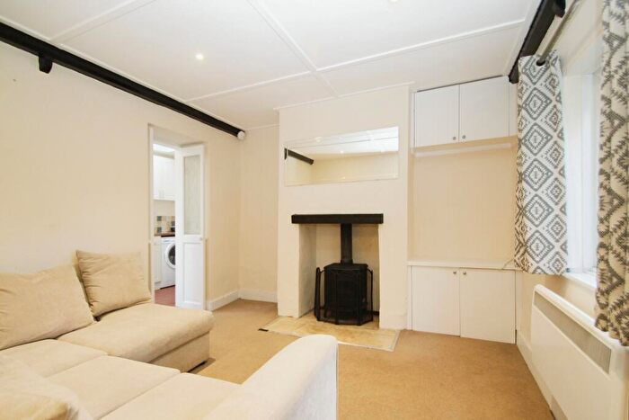 1 Bedroom Terraced House To Rent In Gawcott Road, Buckingham, MK18