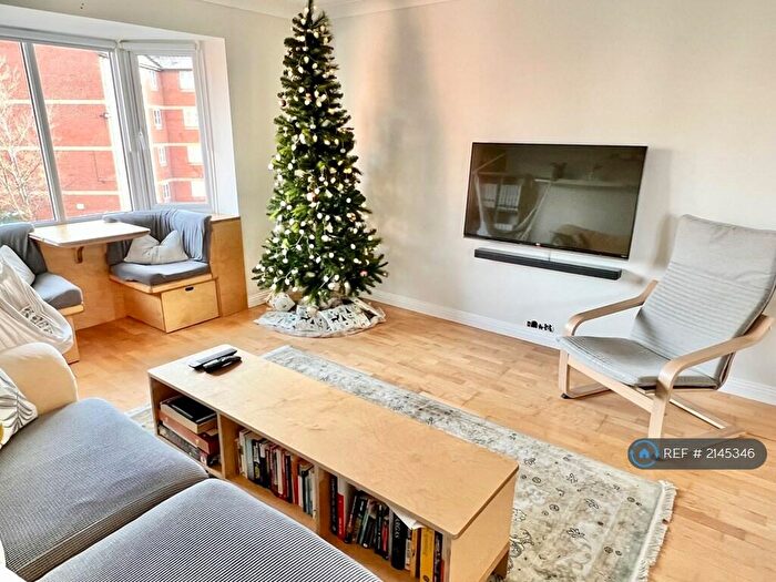 2 Bedroom Flat To Rent In Rossetti Road, London, SE16