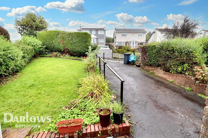 3 Bedroom Detached House For Sale In Cefn Parc, Tredegar, NP22