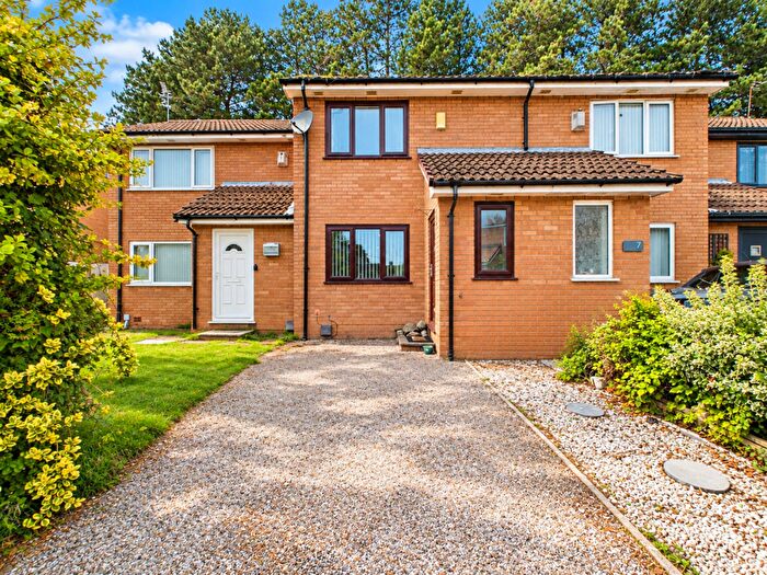 2 Bedroom Terraced House For Sale In Pine Crest, Aughton, L39