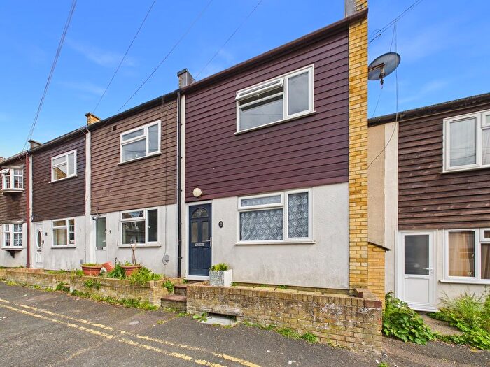 2 Bedroom Terraced House For Sale In Granville Farm Mews, Ramsgate, CT11