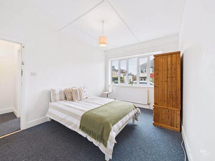 1 Bedroom End Of Terrace House To Rent In Crayford Road, Brighton, BN2