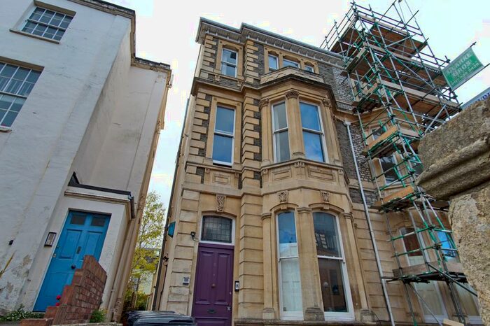 4 Bedroom Flat To Rent In West Park, Clifton, Bristol, BS8