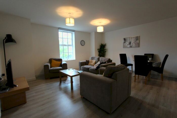 2 Bedroom Flat To Rent In Mill Street, Maidstone, ME15