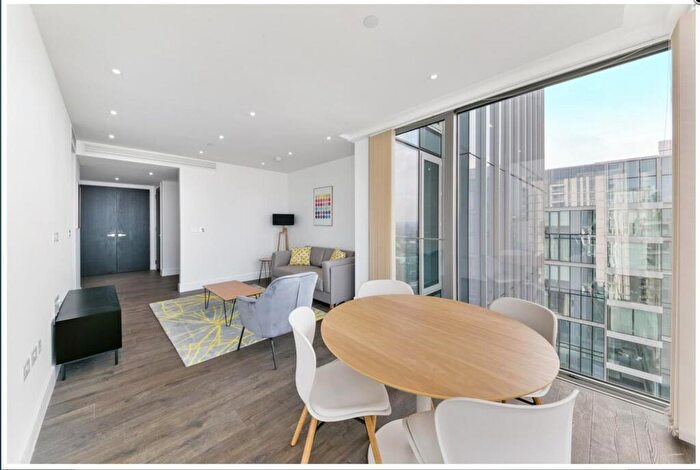 2 Bedroom Apartment To Rent In Neroli House, Piazza Walk, London, E1